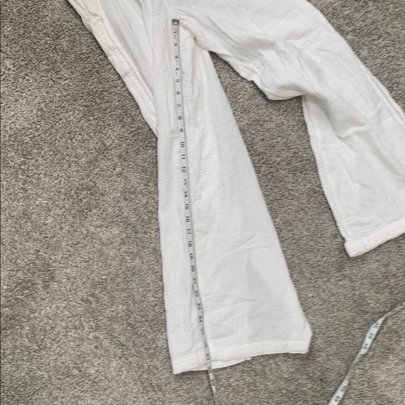 Aerie White Wide Leg Split Sides Pants Size Small - Picture 7 of 10